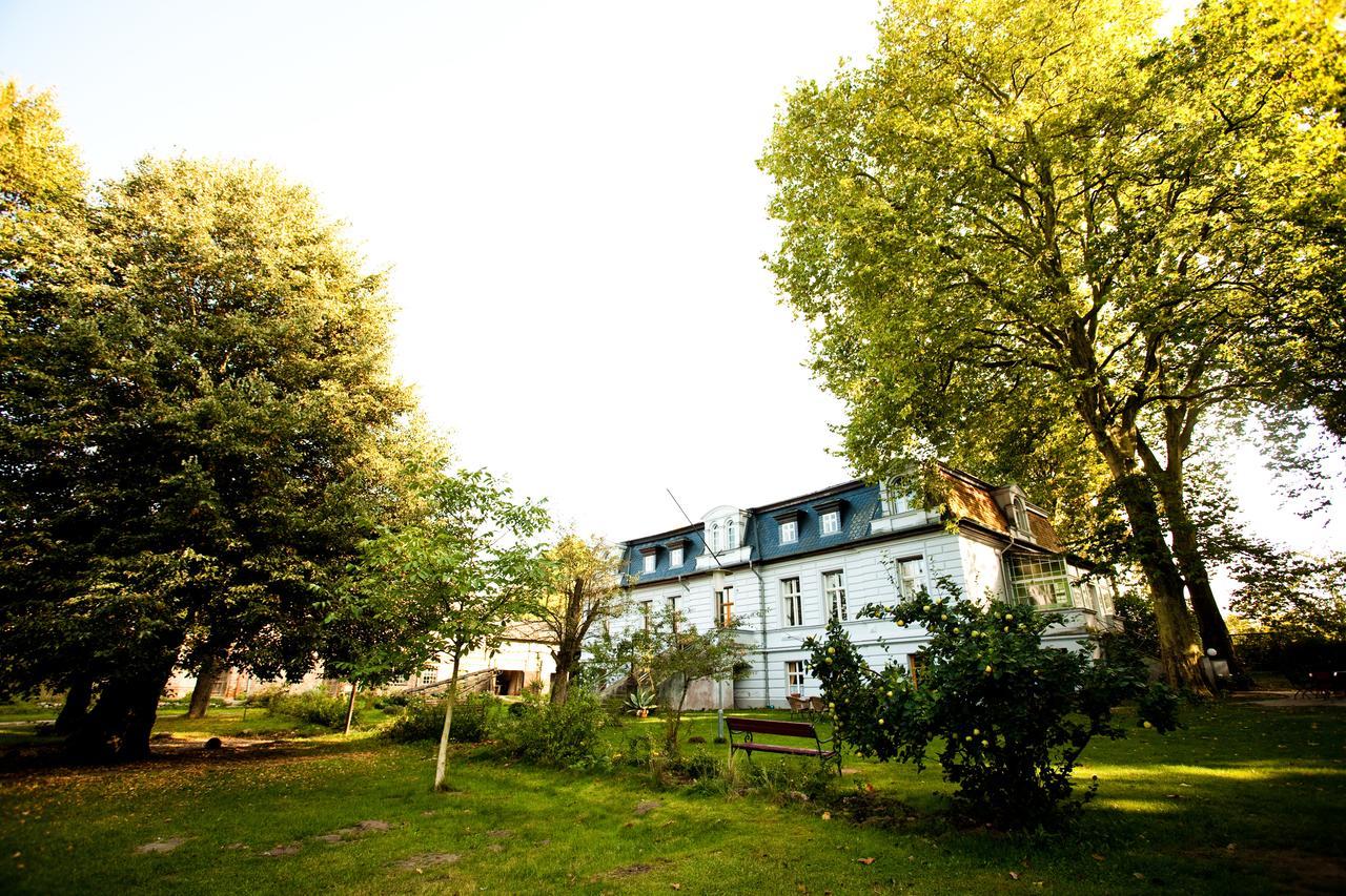 Hotel Gut Boltenhof Fürstenberg-Havel Exterior foto